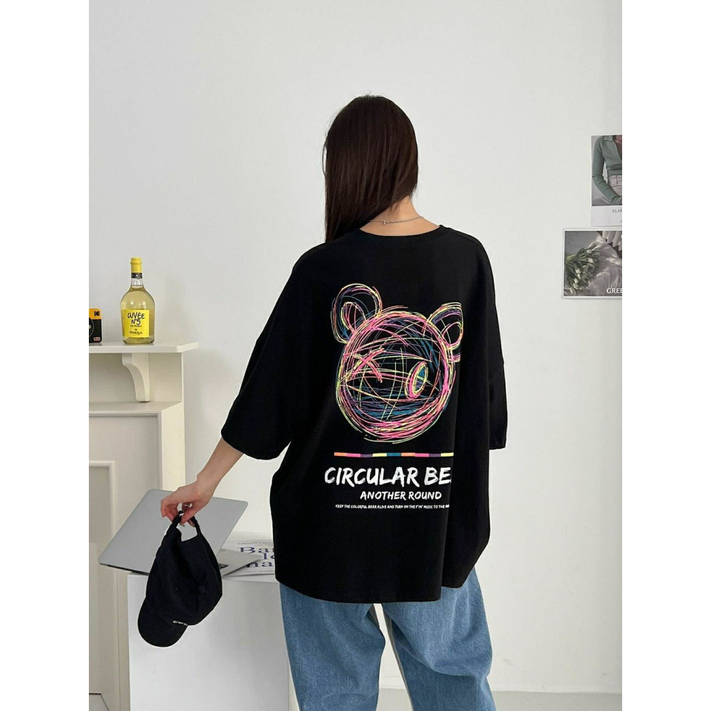 [預購 每周日中午 12:00收單] 2026 韓國 春夏女裝 彩色素描小熊圖案 上衣-細節圖3