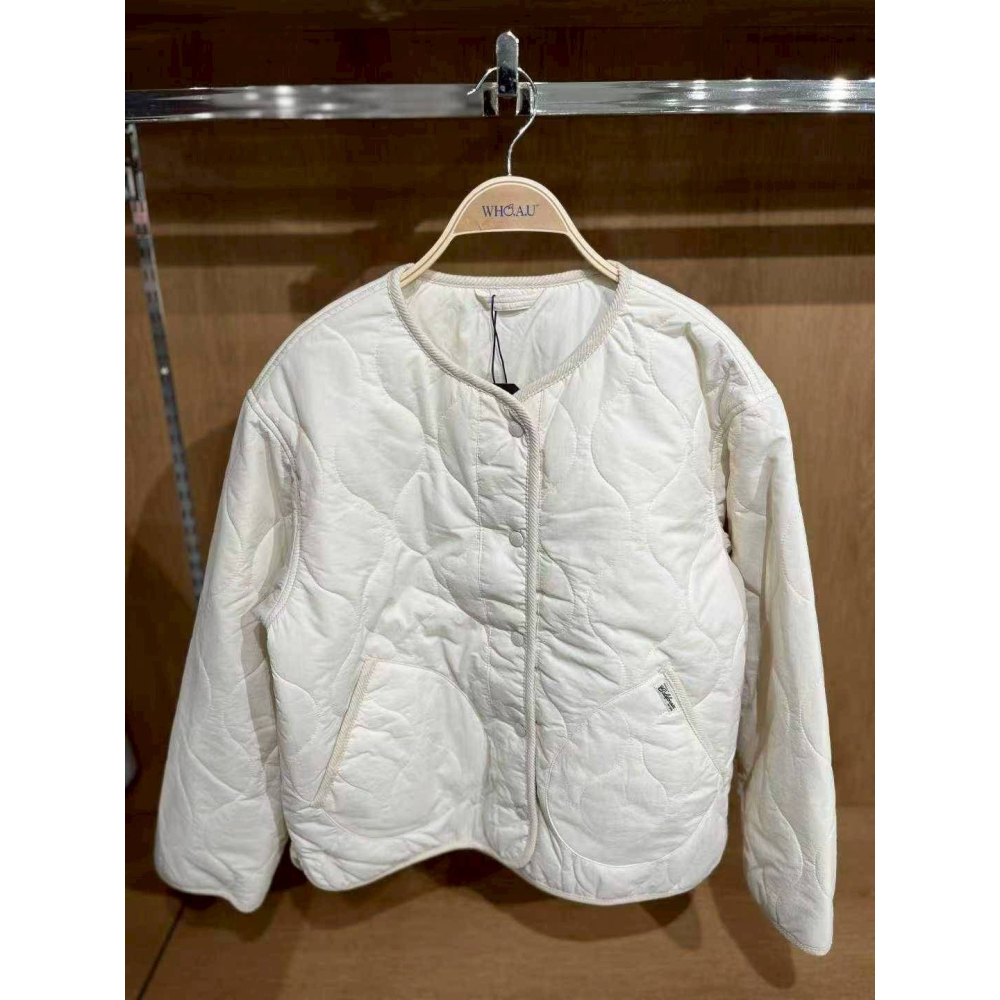 [韓國季末出清特惠][預購 每周日中午 12:00收單] 2026 韓國 WHO.A.U 小熊薄款鋪棉外套-細節圖2