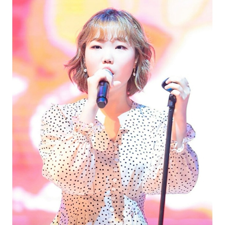 [預購 每周日中午12:00收單] 2026 韓國 HEI 秀賢戴 knot pearl post earring-細節圖7