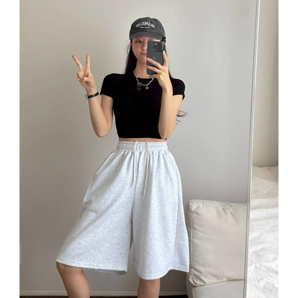 [預購 每周日中午 12:00收單] 2026 韓國 中性款~百慕達短褲-細節圖5