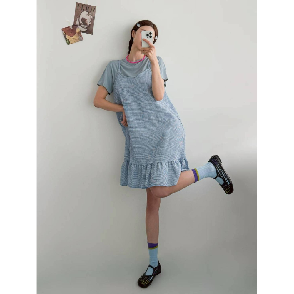 [預購 每周日中午 12:00收單] 2026 韓國 春夏女裝 格紋細肩帶連身洋裝-細節圖3