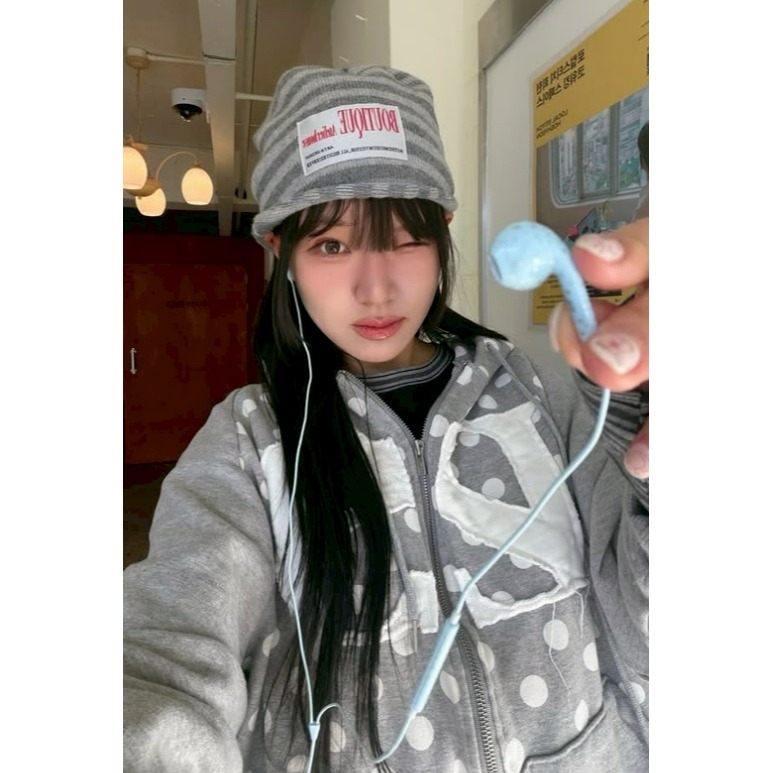 [預購 每周日中午 12:00收單] 2026 韓國 IVE REI同款~Almostblue 星星有線耳機-細節圖10