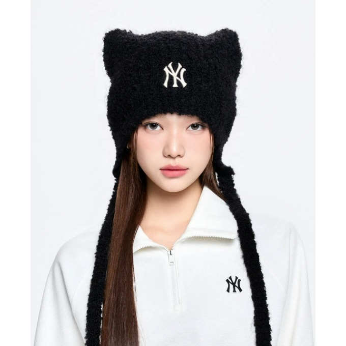 [預購 每周日中午 12:00收單] 2026  韓國  MLB  洋基NY貓耳朵繫帶毛帽-細節圖2