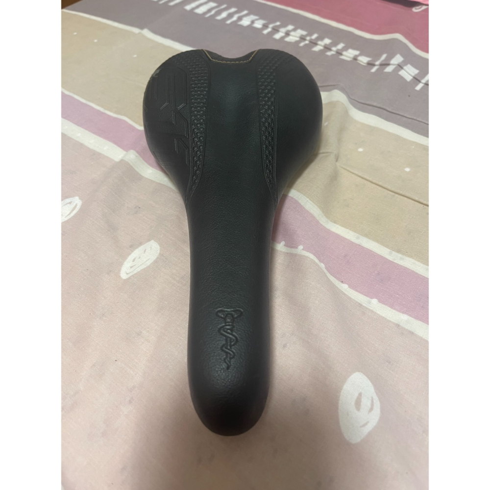半價 隨便賣 二手 SQ-lab 德國 人體工學座墊 611 12CM 拜訪單車買的-細節圖4