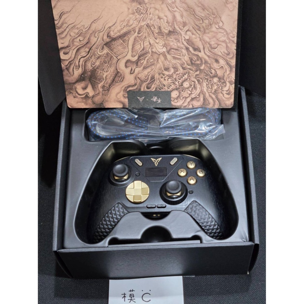 飛智 八爪魚4 APEX4《黑神話：悟空》聯名款 限量編號版 霍爾搖桿 超高無線輪詢率 2KHz-細節圖3