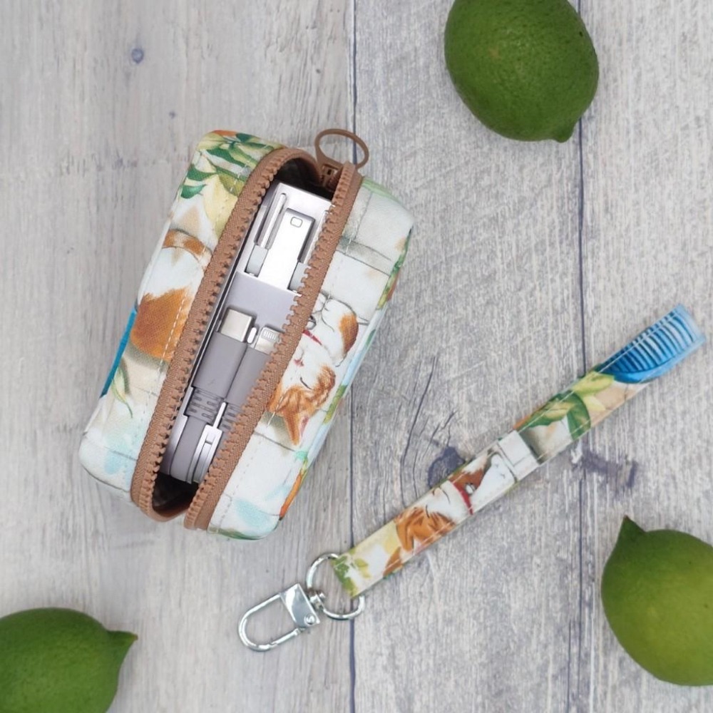 小橘貓咪 方形拉鍊收納包 可拆式手腕帶 手作小物包 行動電源包-細節圖4