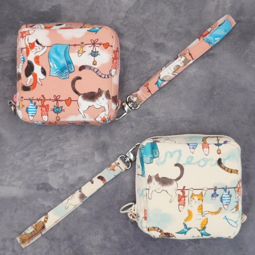 貓咪曬衣樂 方形拉鍊收納包 可拆式手腕帶 手作小物包 行動電源包-細節圖2
