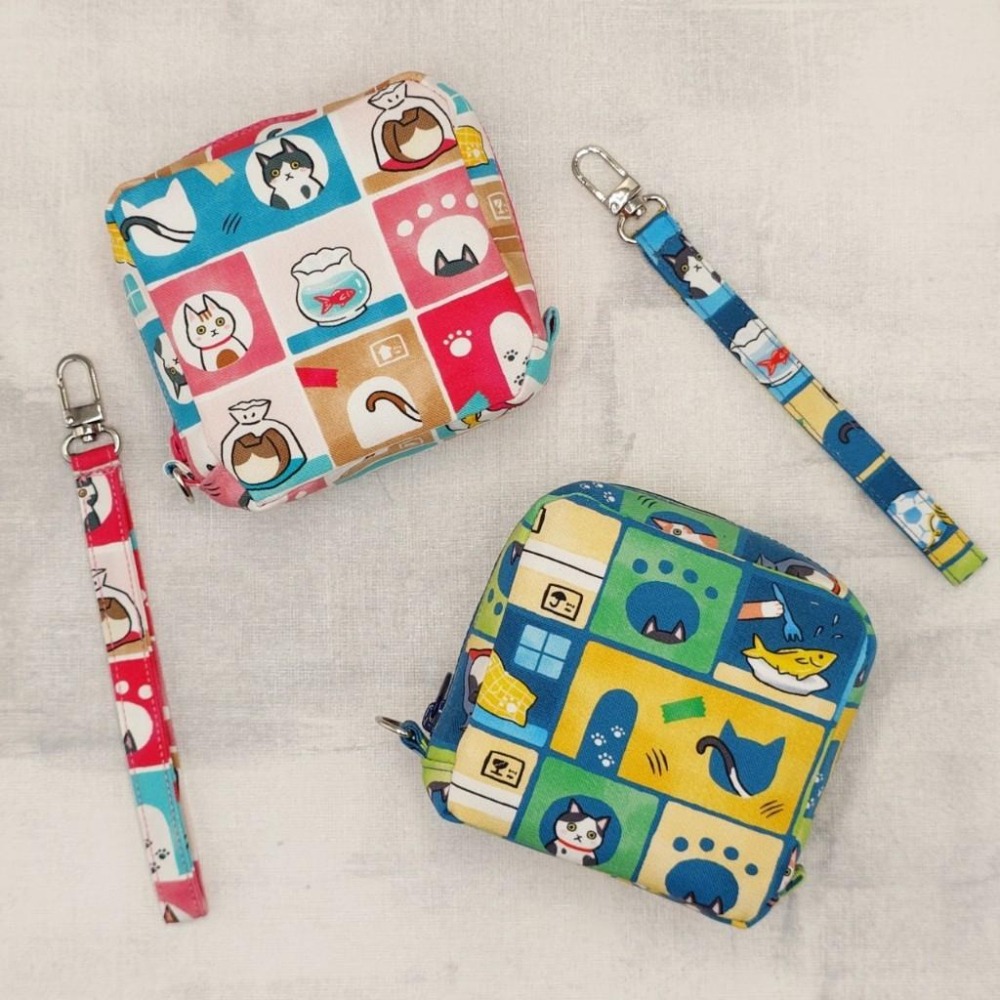 格子小貓 方形拉鍊收納包 可拆式手腕帶 手作小物包 行動電源包-細節圖3