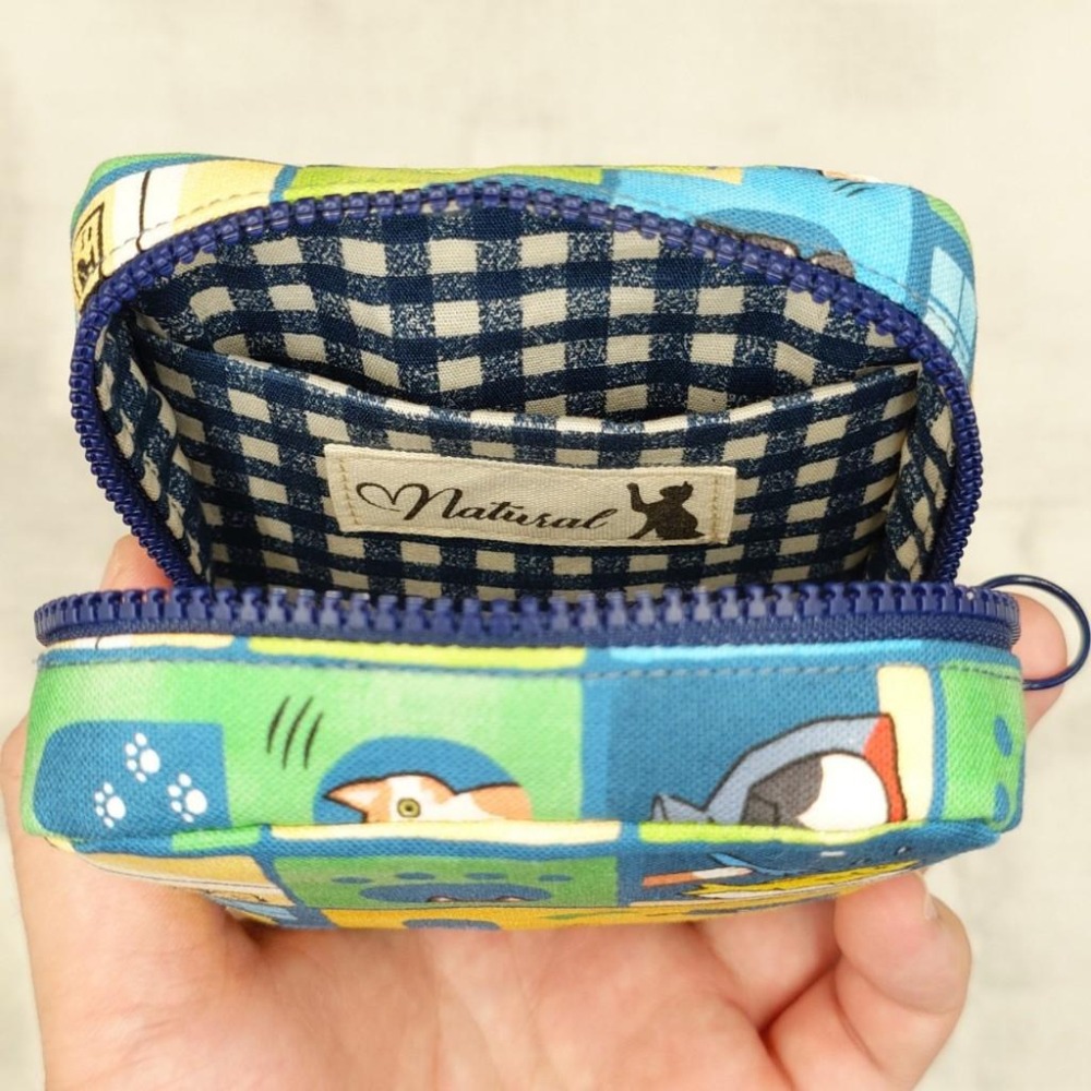 格子小貓 方形拉鍊收納包 可拆式手腕帶 手作小物包 行動電源包-細節圖7