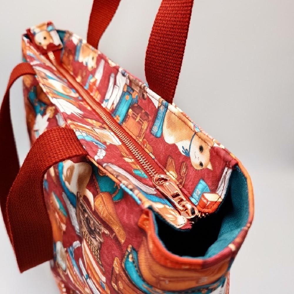 書房躲貓貓 大容量 手提包 肩背包 托特包 手挽包 購物袋 環保袋-細節圖2