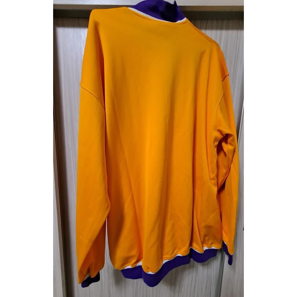 大尺碼 復古運動外套   李小龍  湖人隊(約4L號左右)-細節圖2