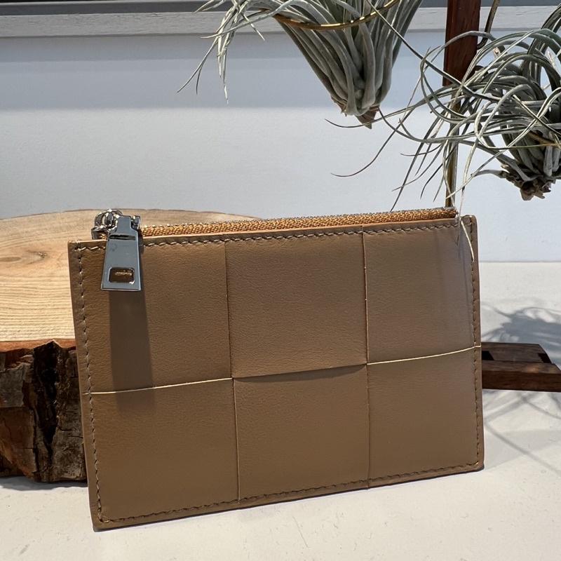 WDF.CO現貨｜2024韓國2色牛皮拉鍊卡夾｜黑棕｜鈔票夾｜零錢包｜多口袋卡槽｜卡片包｜易攜帶｜隨身卡包｜信用卡夾-細節圖4