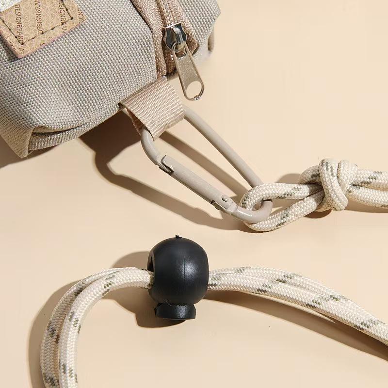 WDF.CO現貨｜2025韓國東大門新款GOLD鑰匙包掛脖子包│卡灰2色隨身小包│可調整│收納包｜有拉鍊｜耳機包｜輕量-細節圖6