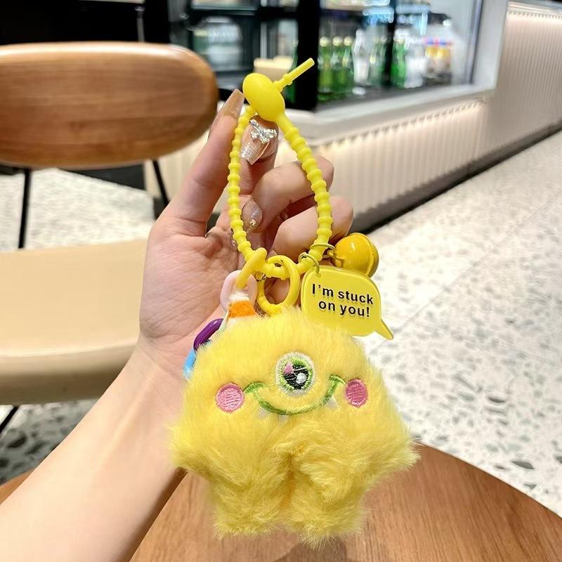 WDF.CO現貨│2025韓國東大門新款毛絨小怪獸吊飾│6色鈴鐺包包掛件│鑰匙圈│汽車鑰匙掛件│包包掛飾│ins小物-細節圖6