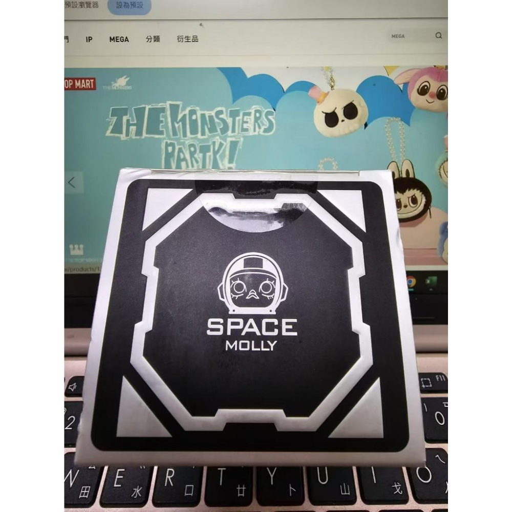 WDF.CO現貨｜泡泡瑪特 MEGA 珍藏 100% SPACE MOLLY 展示盒│收納│6.5*6*9CM│收藏盒-細節圖7