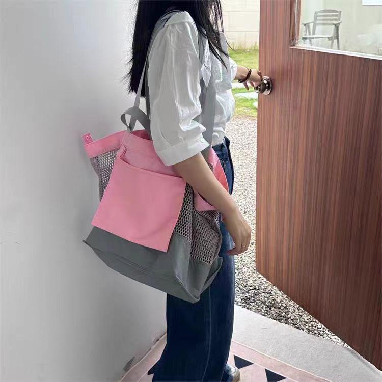 WDF.CO現貨｜2024韓國新款網格收納袋 │黑粉橘卡藍5色拼貼沙灘包│收納購物袋│有磁鈕│大容量｜單肩包｜通勤外出包-細節圖4