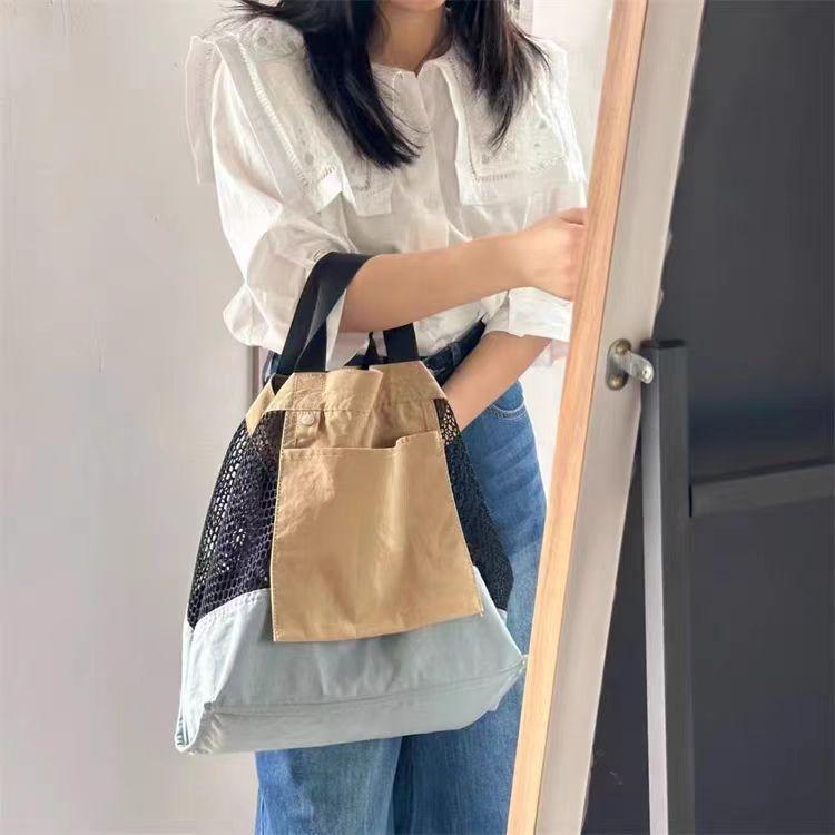 WDF.CO現貨｜2024韓國新款網格收納袋 │黑粉橘卡藍5色拼貼沙灘包│收納購物袋│有磁鈕│大容量｜單肩包｜通勤外出包-細節圖6