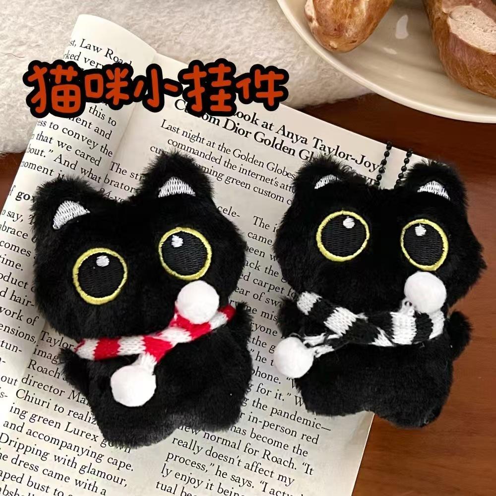 WDF.CO現貨｜2025韓國新款大眼睛黑貓吊飾｜黑白紅白圍巾│黃紅鈴鐺│大頭貓咪│包包吊飾｜附珠鍊｜鑰匙圈配飾｜裝飾擺-細節圖5
