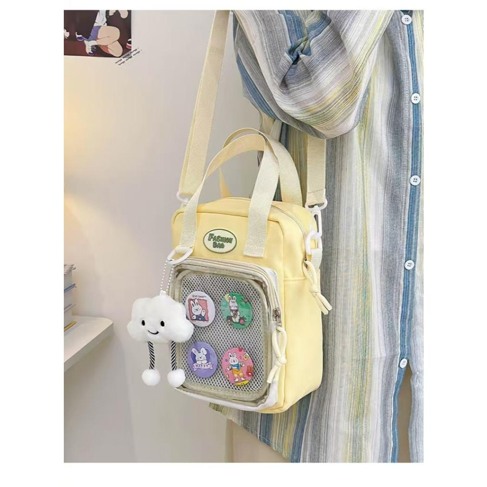 WDF.CO現貨│2024韓國新款透明托特包│4色尼龍手提斜跨包 │附雲朵│附徽章│單肩包｜有拉鍊｜容量大｜外出包-細節圖4