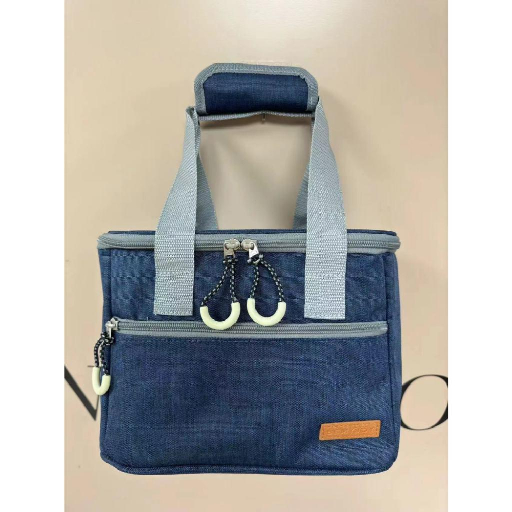 WDF.CO現貨│2024新款保冷保溫旅行袋│灰藍2色 │手提包│有拉鍊 │防潑水｜大容量｜露營野餐保冷｜外出包｜買菜包-細節圖9