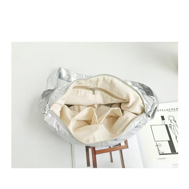 WDF.CO現貨│2025韓國新款│太空輕薄托特包│黑銀2色空氣包 │輕量購物包│有拉鍊│防潑水單肩包｜容量大｜外出包-細節圖8