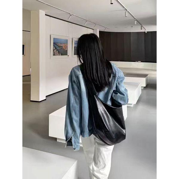 WDF.CO現貨│2025東大門新款軟皮托特包│黑色大餃子包│單肩皮革包 │有拉鍊｜大容量｜外出包｜通勤包-細節圖4