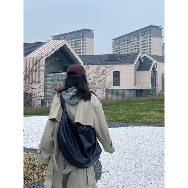 WDF.CO現貨│2025東大門新款軟皮托特包│黑色大餃子包│單肩皮革包 │有拉鍊｜大容量｜外出包｜通勤包-細節圖7