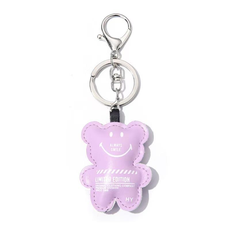 WDF.CO現貨｜2025最新潮流小熊皮革吊飾│黑棕紫綠4色掛件│包包吊飾｜鑰匙圈配飾｜可愛小物｜小熊造型｜裝飾造型-細節圖9