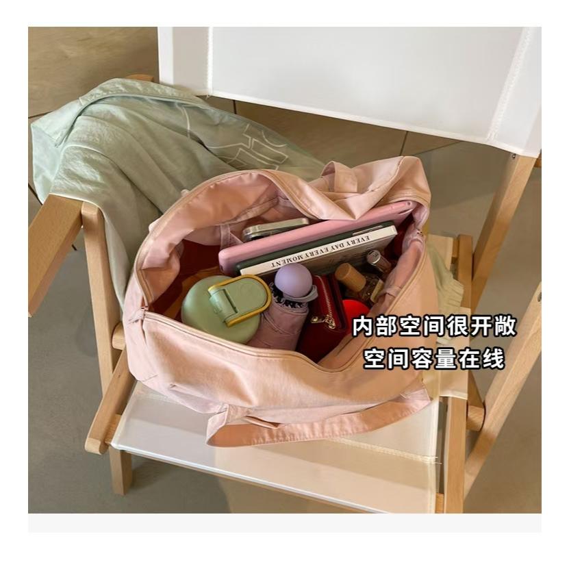 WDF.CO現貨｜2024韓國新款空氣旅行包│黑白藍粉4色 │棉布│保齡球包│大容量│可單肩包｜上課包｜通勤包｜外出包-細節圖7