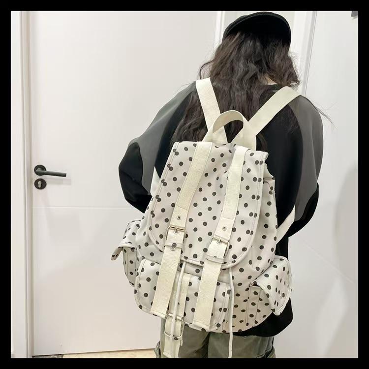 WDF.CO現貨│2025韓國新款小圓點尼龍後背包│黑灰白3色大容量雙肩包│有索繩卡扣│上課雙肩包│旅遊通勤用-細節圖6