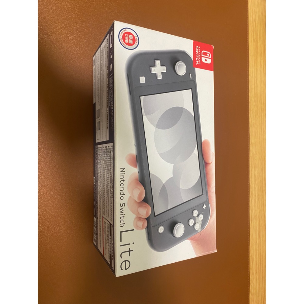 Switch Lite(灰）-細節圖3