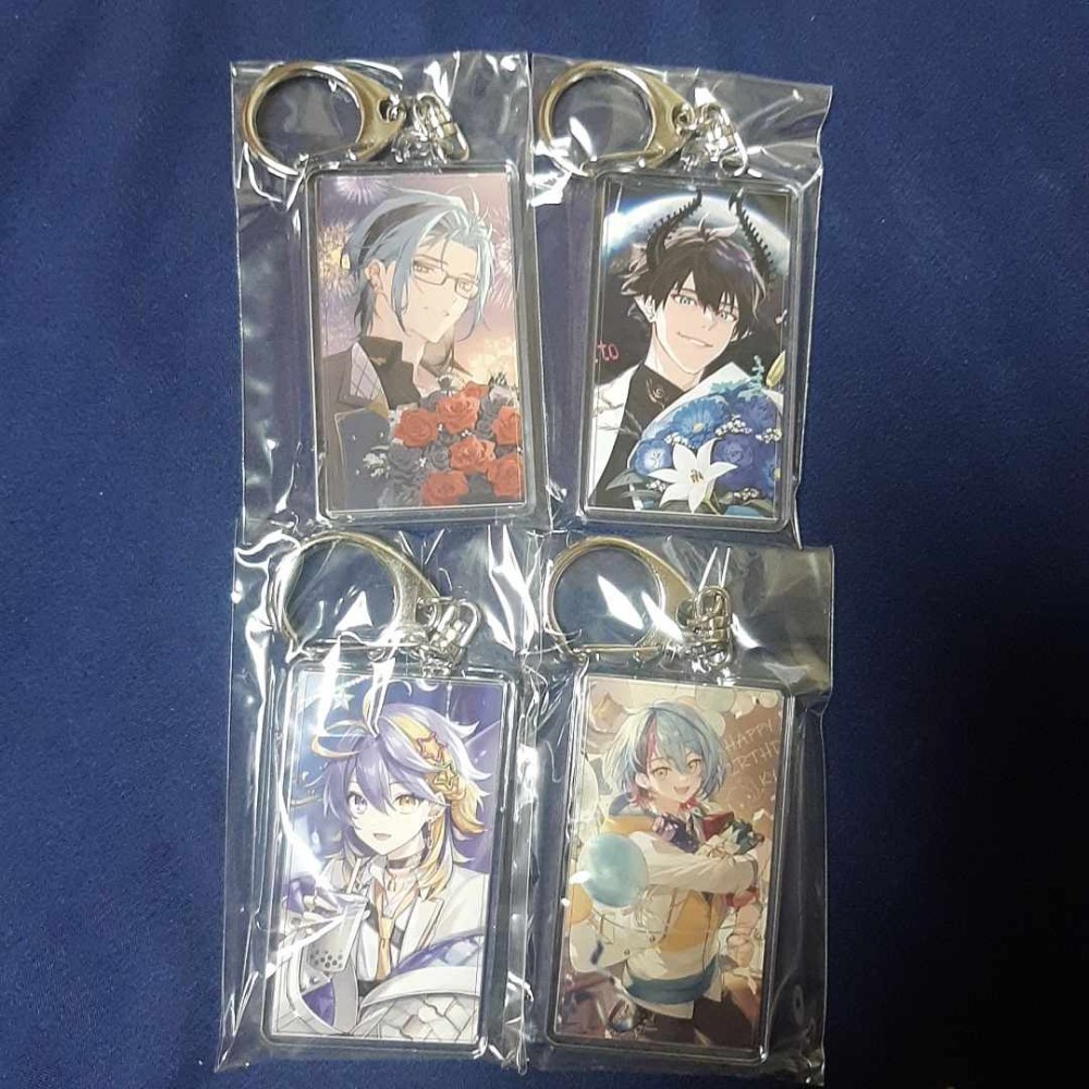 彩虹社 Nijisanji EN Luxiem Noctyx ILUNA 舊版 生日 吊飾 鑰匙圈 官方 全新未拆-規格圖1