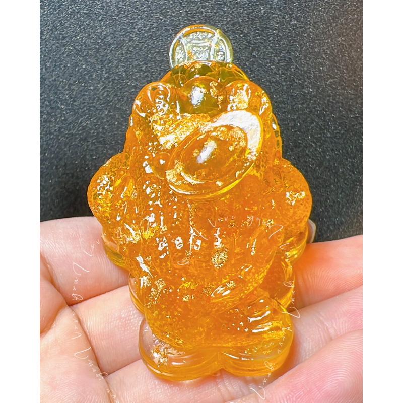 〔Tizy手作擺設〕三足咬錢蟾蜍🔥招財❗️水晶加金箔（非琉璃-細節圖2