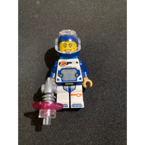 LEGO 60430 女性太空人
