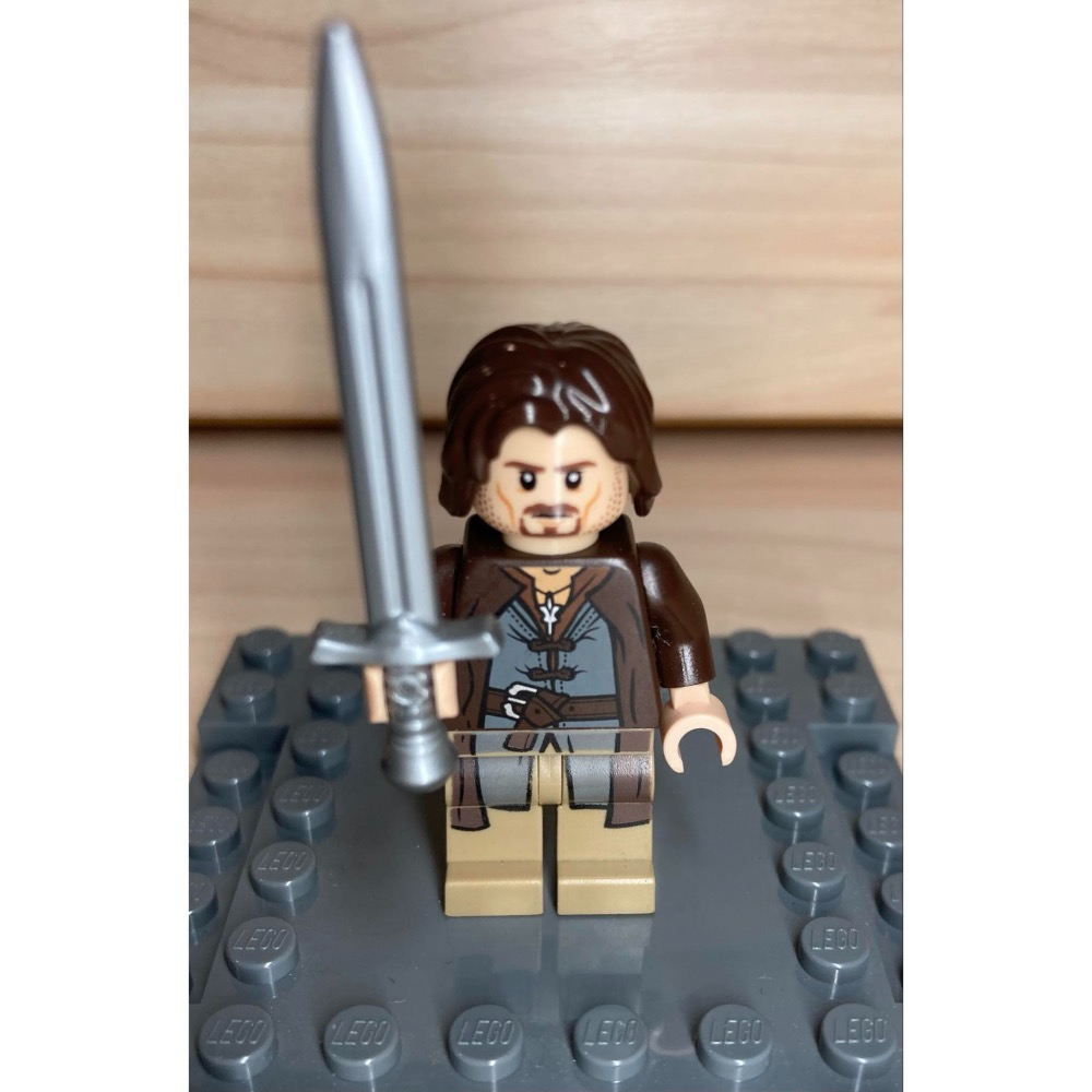 LEGO 9474 Aragorn Ior017 魔戒 亞拉岡 (附10316 新版 納希爾聖劍)