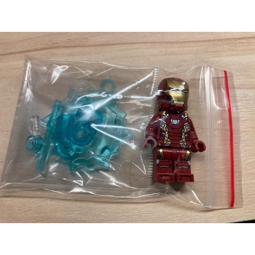 _(´ཀ`」LEGO 76314 英雄內戰 IRON MAN 鋼鐵人 (全新已組)-細節圖2