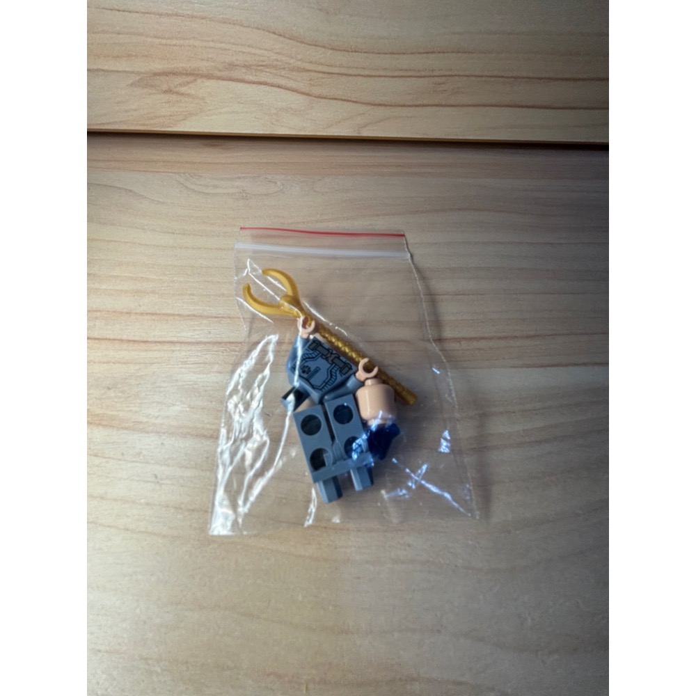 _(´ཀ`」LEGO 76041 漫威 九頭蛇 Baron Von Struck  史特拉克男爵 (全新未組)-細節圖2