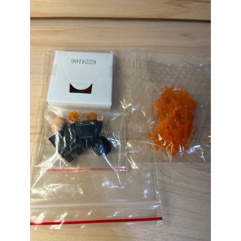 _(´ཀ`」LEGO 76108 漫威 奇異博士 含全套武器 (全新未組)-細節圖2