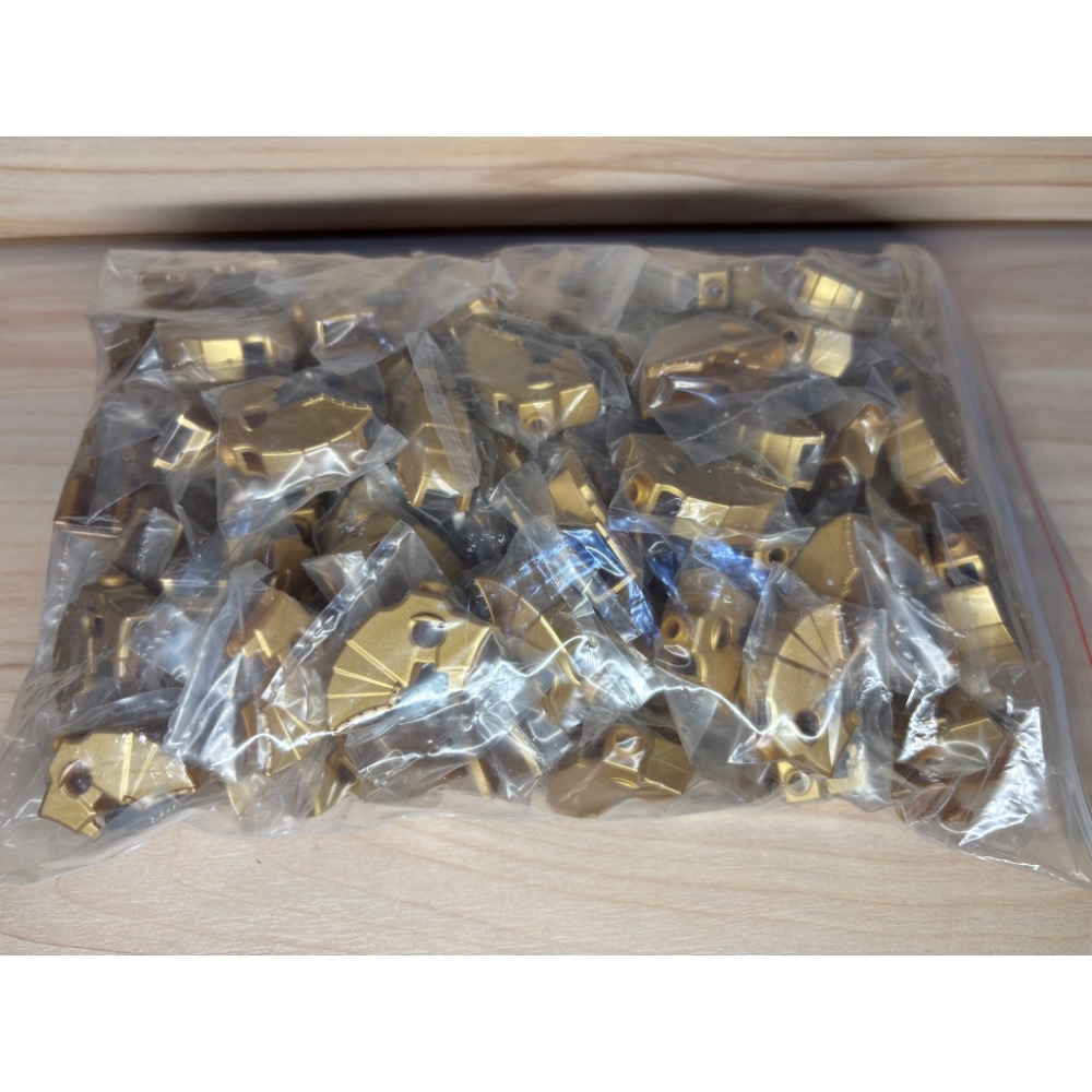 LEGO Castle 70404 城堡 馬盔 珍珠金色 獨立包裝 10個 （全新）-細節圖2