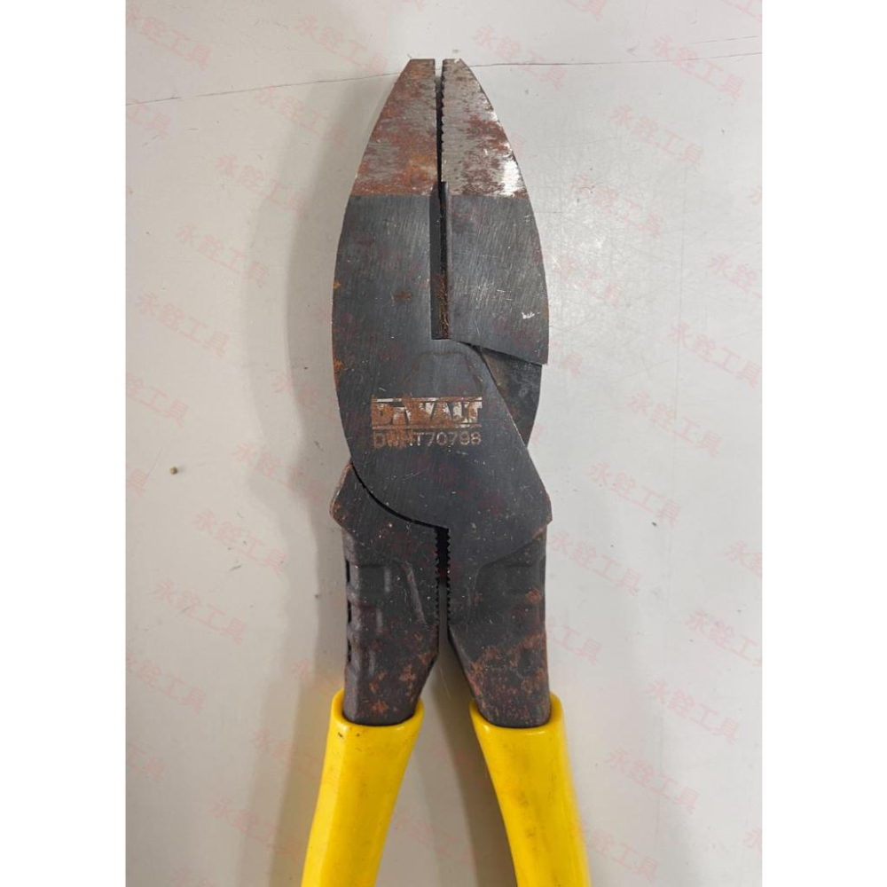 ~庫存出清~ 9吋 專業級鋼絲鉗 老虎鉗 強力型 鉻釩鋼 DWHT70798 有微鏽現況-細節圖2