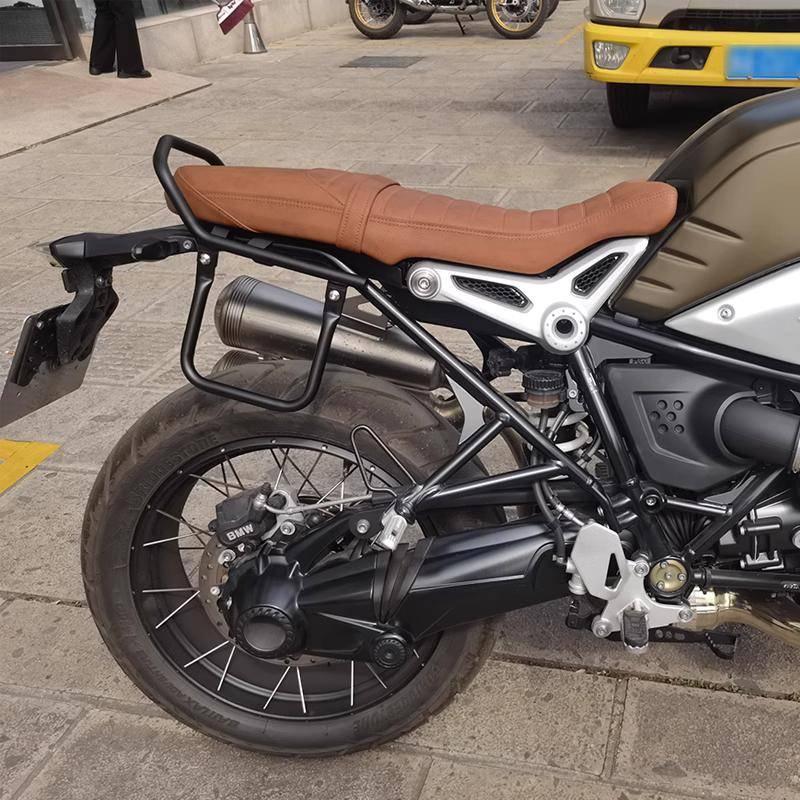 適用 寶馬 BMW RNineT scrambler pure R9t 側包 改裝扶手架 復古工具包-細節圖7