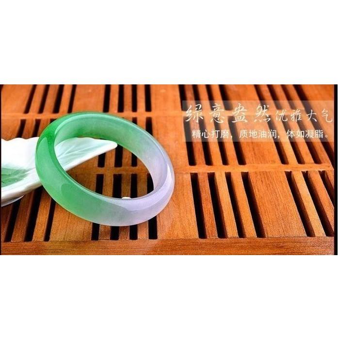 《宮廷珠寶》精選經典泛光薰衣草綠漾翡翠玉鐲 ，古樸寶光，玉質細膩H26-細節圖2