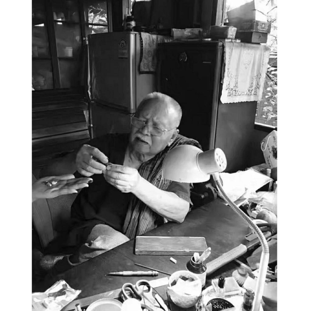 泰國佛牌真品，阿贊白礦魅力桃花天眼藍鑽項鍊，全方位提升人緣魅力、鎖心、感情圓滿、好姻緣、平安助運、健康H05-細節圖4