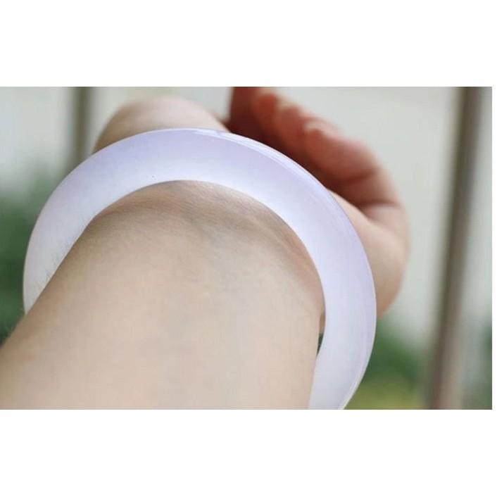 《宮廷珠寶》精選冰種纏絲冰透圓條放光翡翠玉鐲，古樸寶光，玉質細膩H14-細節圖4