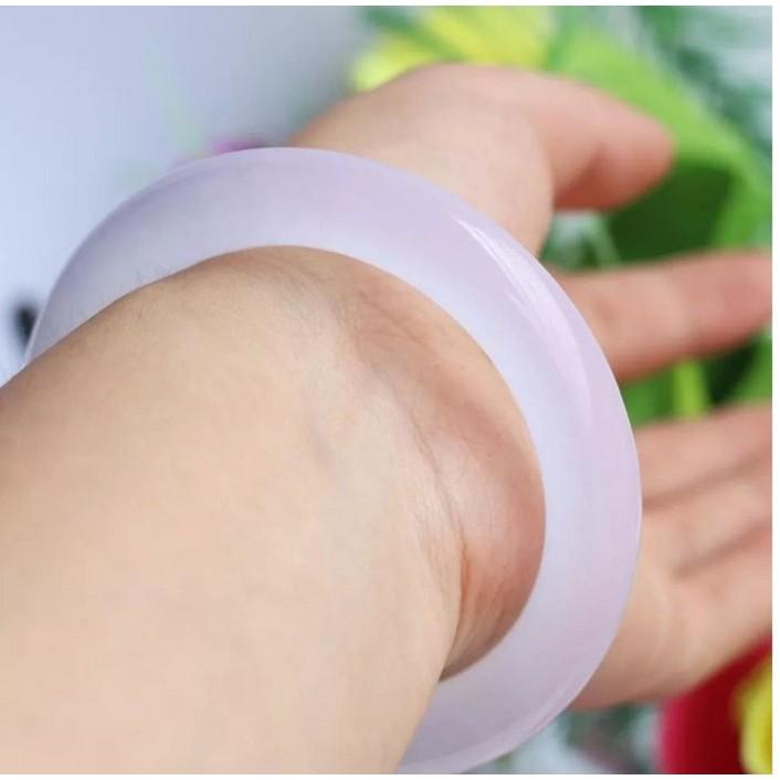 《宮廷珠寶》精選冰種纏絲冰透圓條放光翡翠玉鐲，古樸寶光，玉質細膩H14-細節圖5