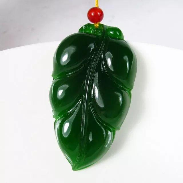 《Muse du Louvre-羅浮宮珠寶》新疆和田碧玉金枝玉葉吊墬-細節圖3