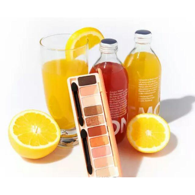 韓妝play color eyes西柚冰淇淋水果十色眼影盤（12ml），粉質細膩，感光微粒-細節圖4