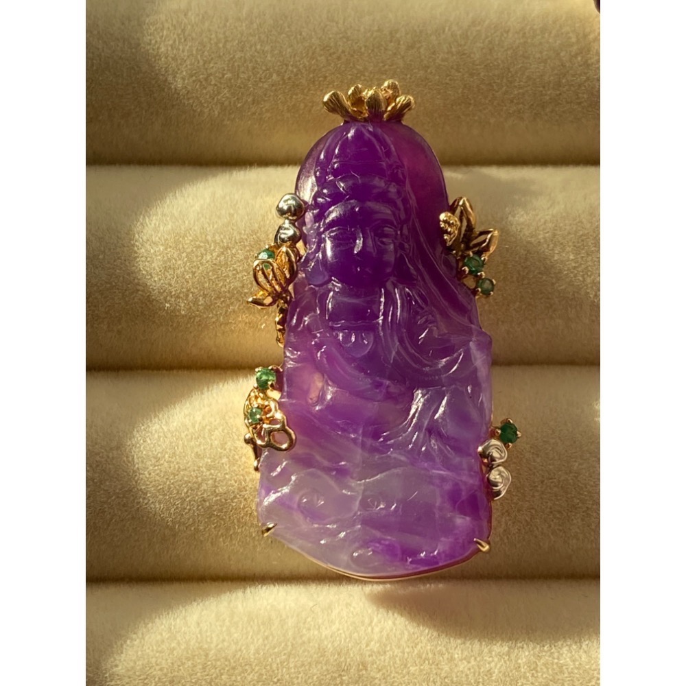 舒俱萊 起光玻璃紫自在觀音吊墜-細節圖6