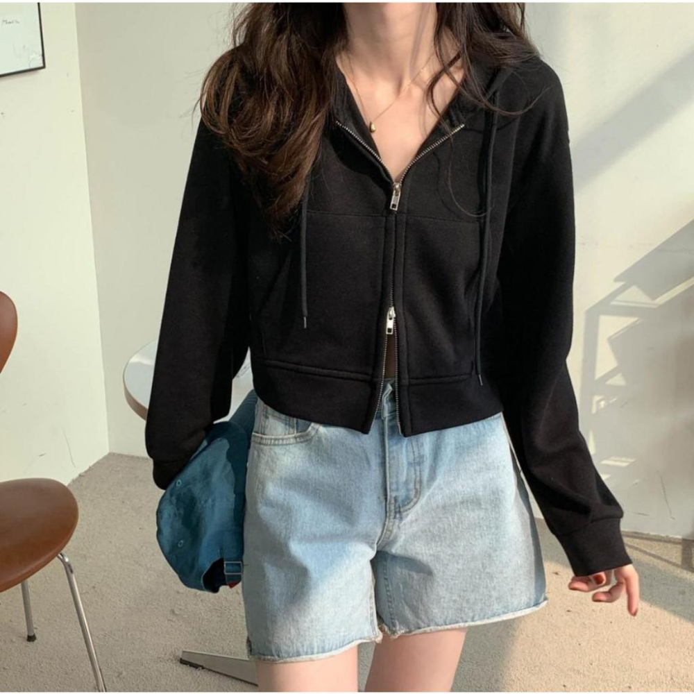 短版拉鍊連帽外套 女版 短版 連帽外套 刷毛 抽繩 休閒外套 棉外套 情侶 外套 刷毛外套 素面 素色 百搭-細節圖6