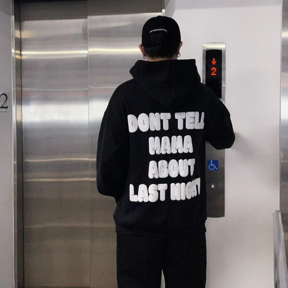 DONT TELL MAMA ABOUT LAST NIGHT 滿版凸體發泡刷毛帽T 帽踢 長袖 K-2 661-細節圖3